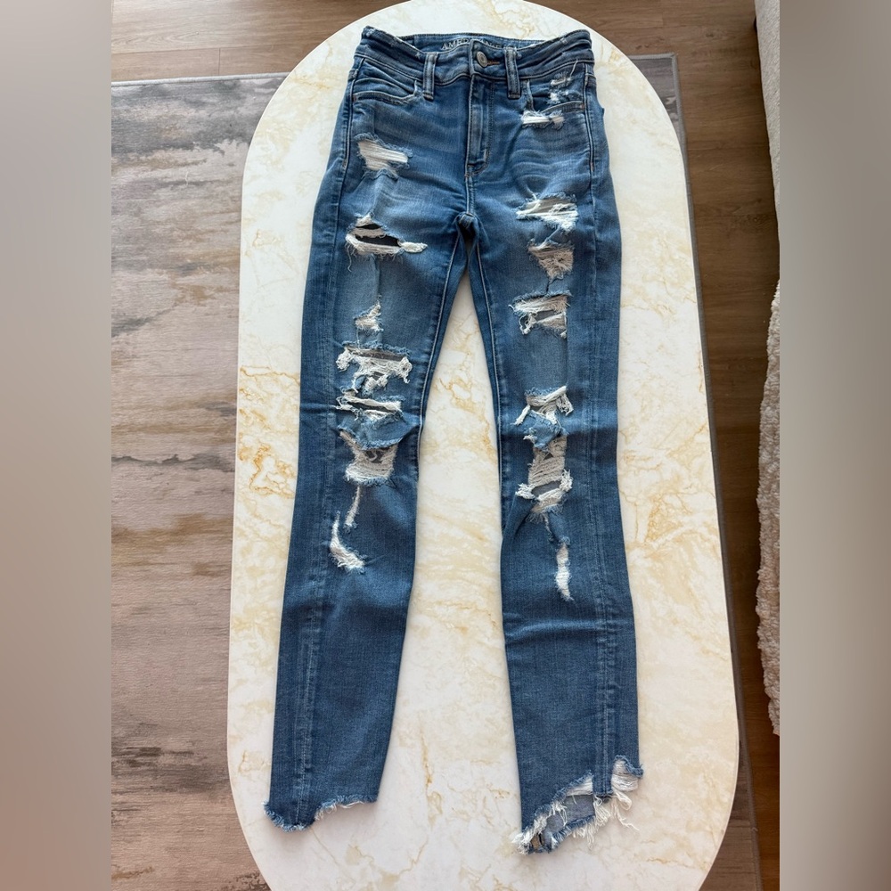 🏷️ 🛍️ American Eagle High Rise Next Level Stretch Medium Wash Denim Pant 🏷️ 🛍️
